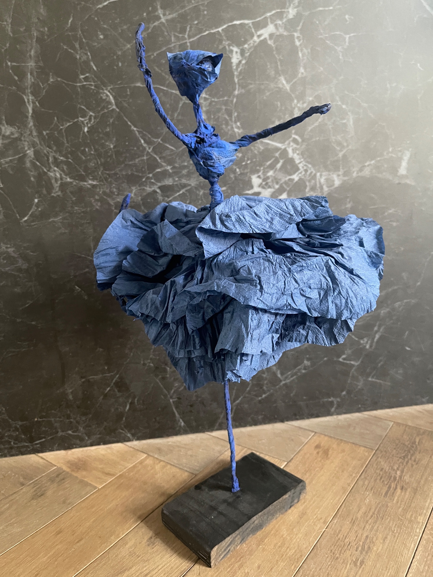 Hommage au bleu — stéphanie amyot du mesnil gail